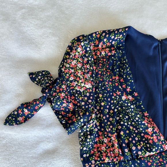 Lulus Austyn Navy Blue Floral Print Tie Sleeve Midi Dress • Size XS - Picture 8 of 14